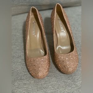 Delicacy Rose Gold Heels Sz 6